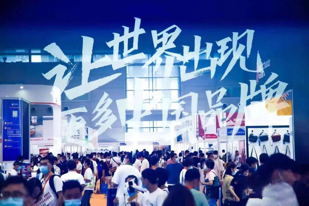 探索未來(lái)之門，2025新門正版免費(fèi)資本的魅力與挑戰(zhàn)，探索未來(lái)之門，2025新門的資本魅力與挑戰(zhàn)